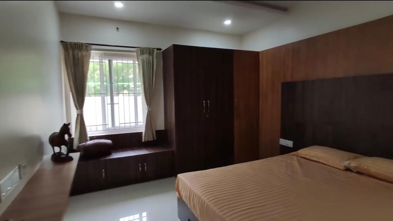 Gsr Residency Hotel Kanchipuram Bagian luar foto